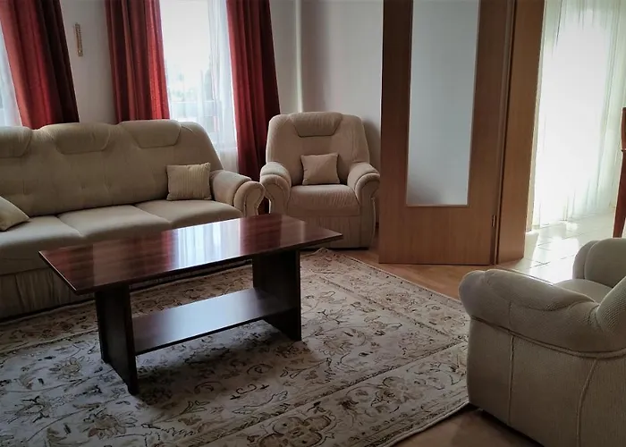 Mona Apartment