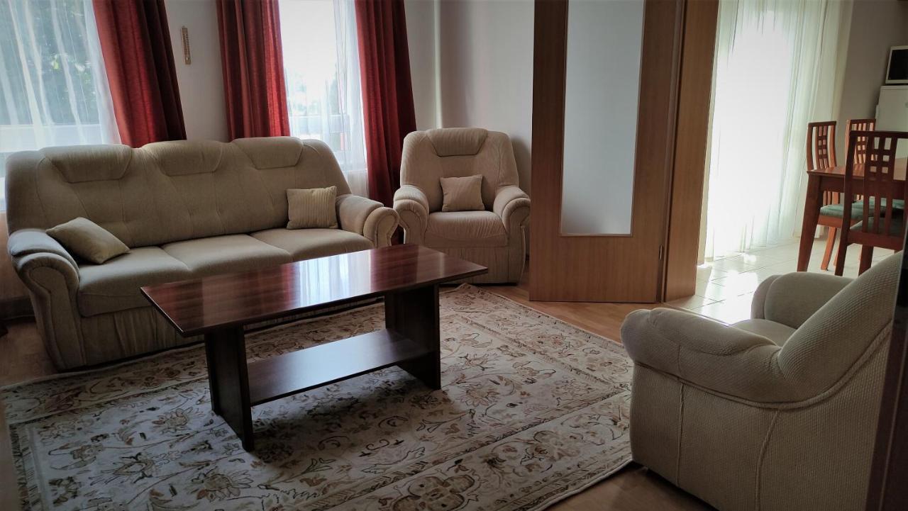 Mona Apartment *